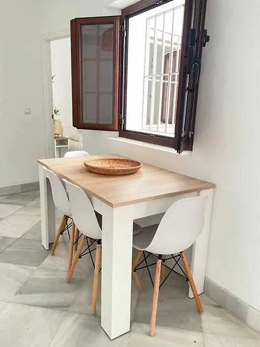 Apartamento Tranquilo En Barrio Bohemio Seville 0*,  Spain