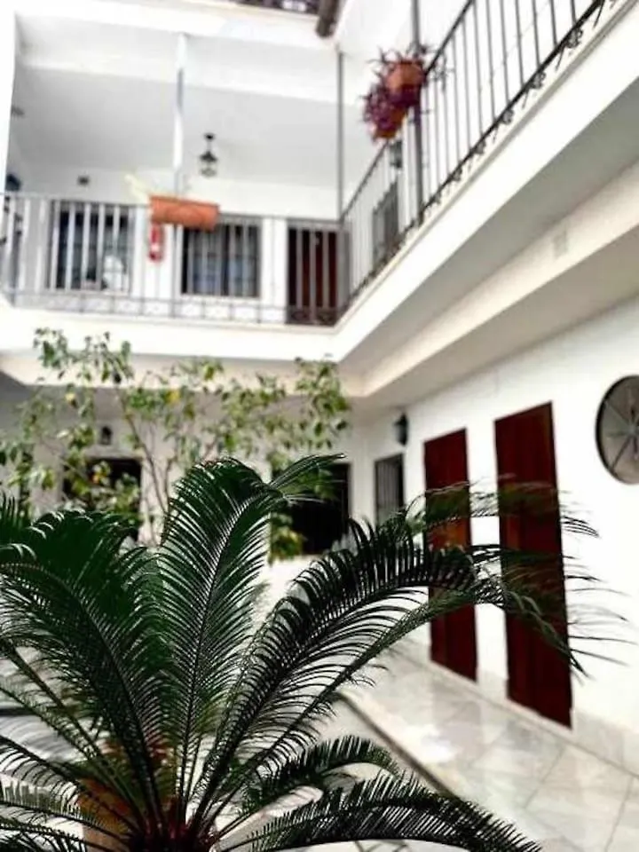 Apartment Apartamento Tranquilo En Barrio Bohemio Seville